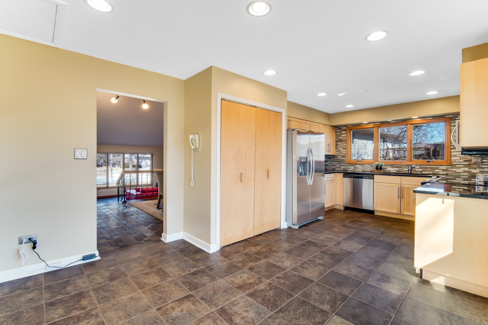 519 Charlestown Drive Bolingbrook IL 60440