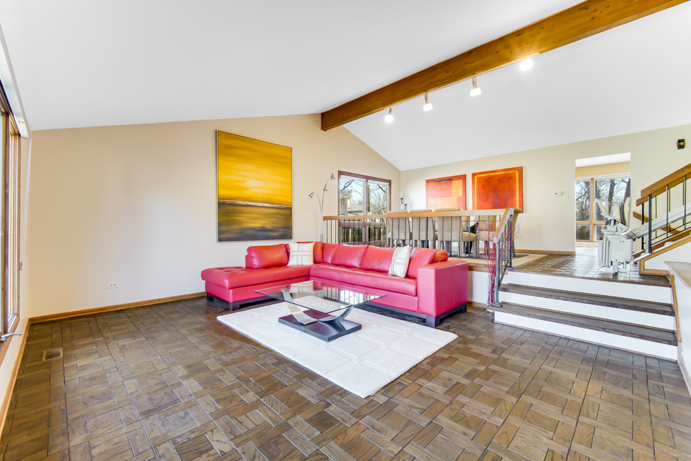 519 Charlestown Drive Bolingbrook IL 60440