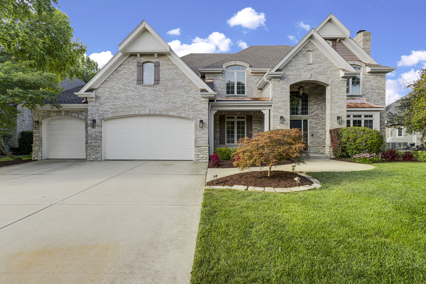 627 Nanak Court Naperville IL 60565