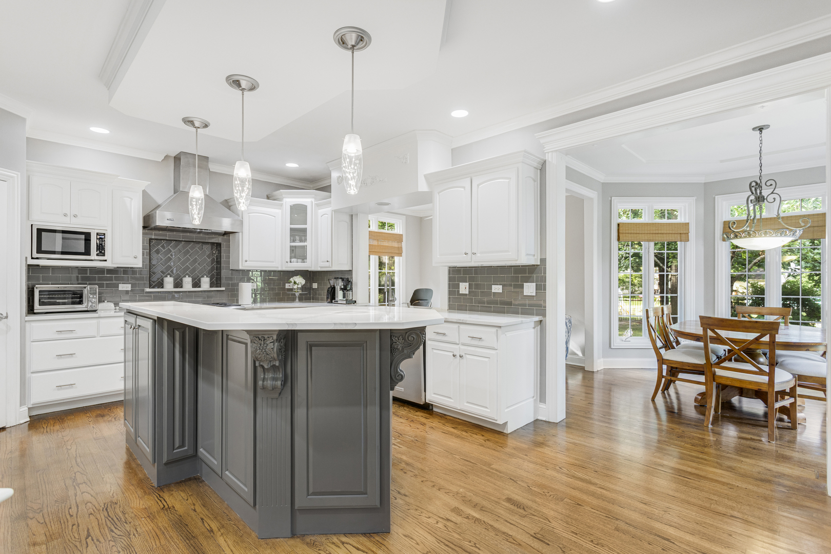 627 Nanak Court Naperville IL 60565