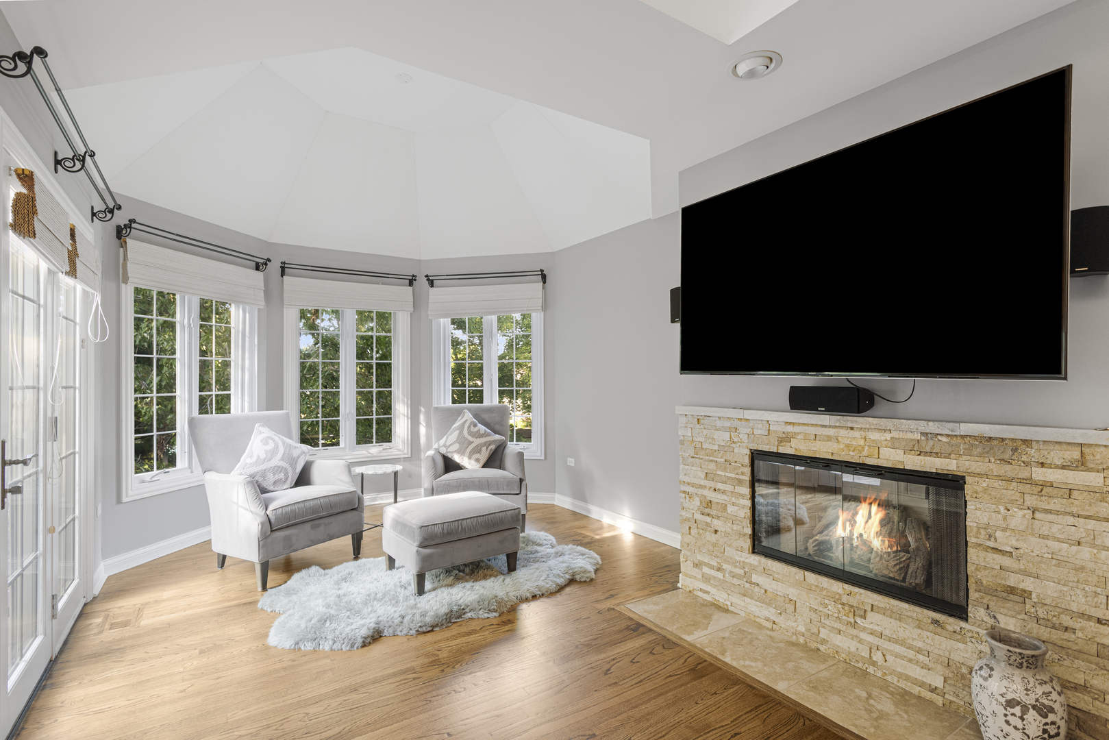 627 Nanak Court Naperville IL 60565