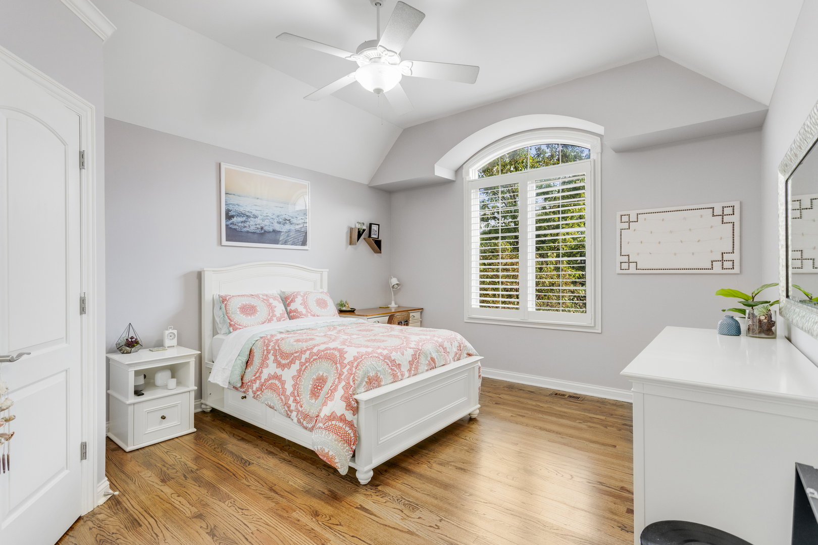 627 Nanak Court Naperville IL 60565