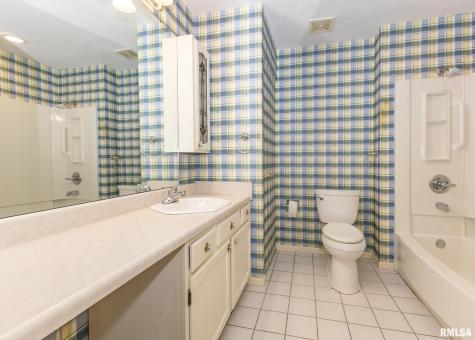 3407 41ST Street Moline IL 61265
