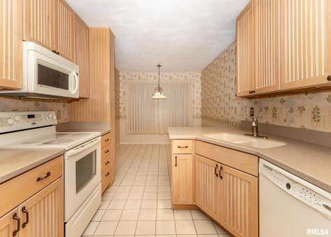 3407 41ST Street Moline IL 61265