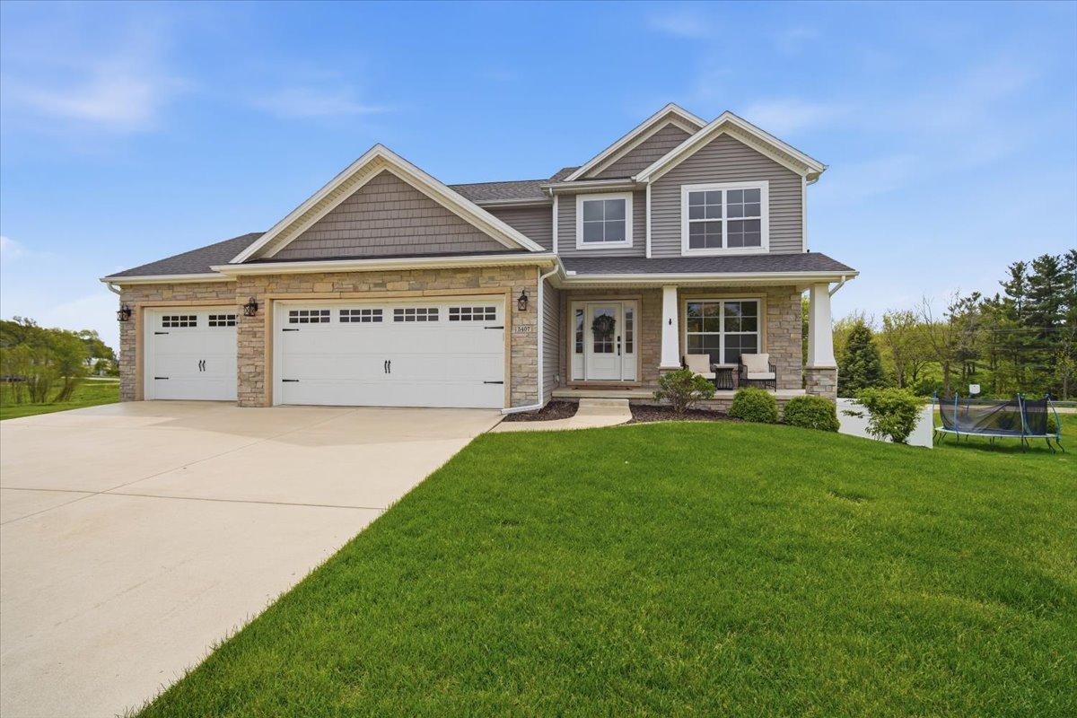 5407 Ferryman Road Bloomington IL 61705