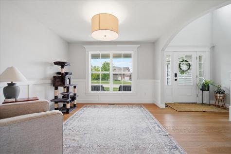 5407 Ferryman Road Bloomington IL 61705