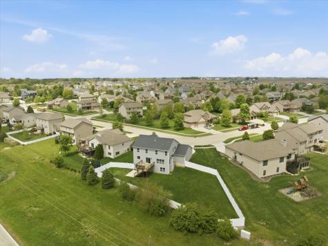 5407 Ferryman Road Bloomington IL 61705