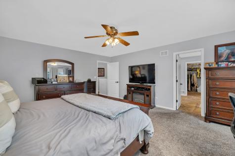 1002 Butterfield Circle E Shorewood IL 60404