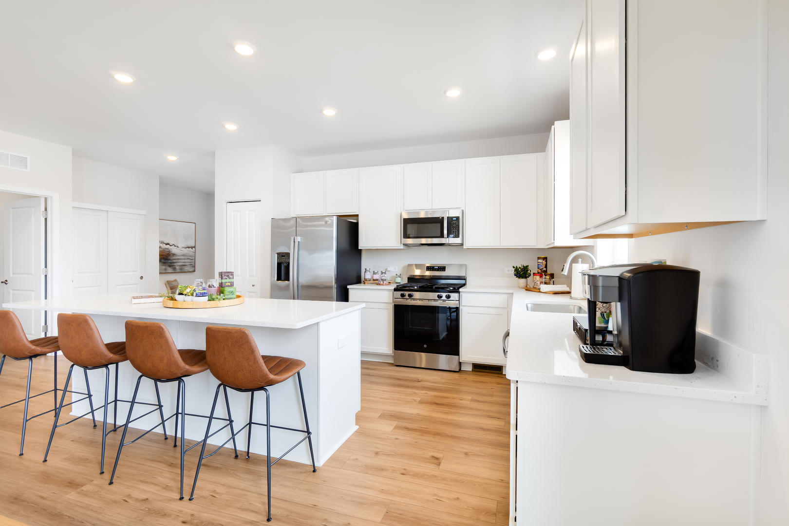 378 South Cottrell Lane Aurora IL 60506