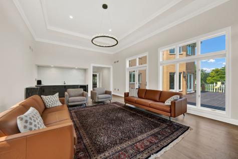5 South Meadow Court South Barrington IL 60010