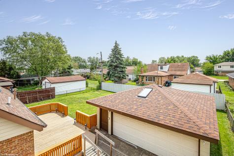 7049 West 91 Street Bridgeview IL 60455