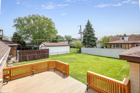 7049 West 91 Street Bridgeview IL 60455