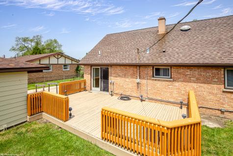 7049 West 91 Street Bridgeview IL 60455