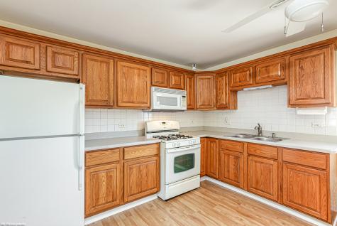 7049 West 91 Street Bridgeview IL 60455
