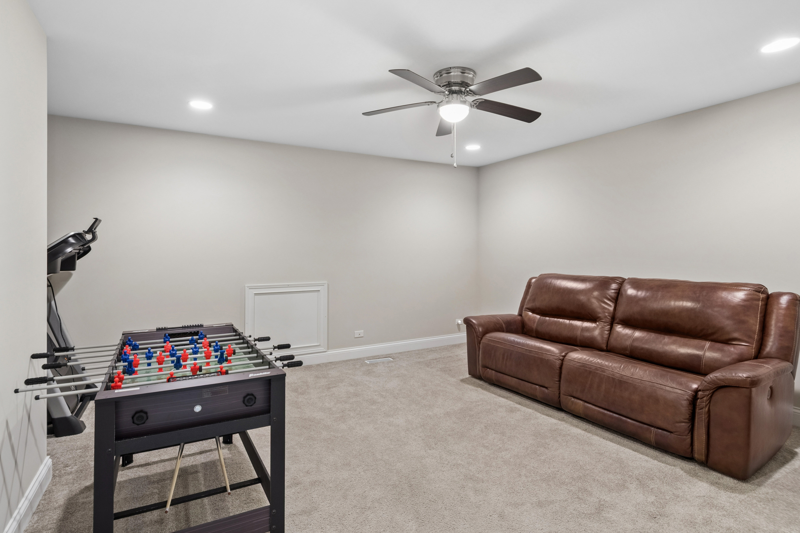 2757 Nicole Circle Aurora IL 60502