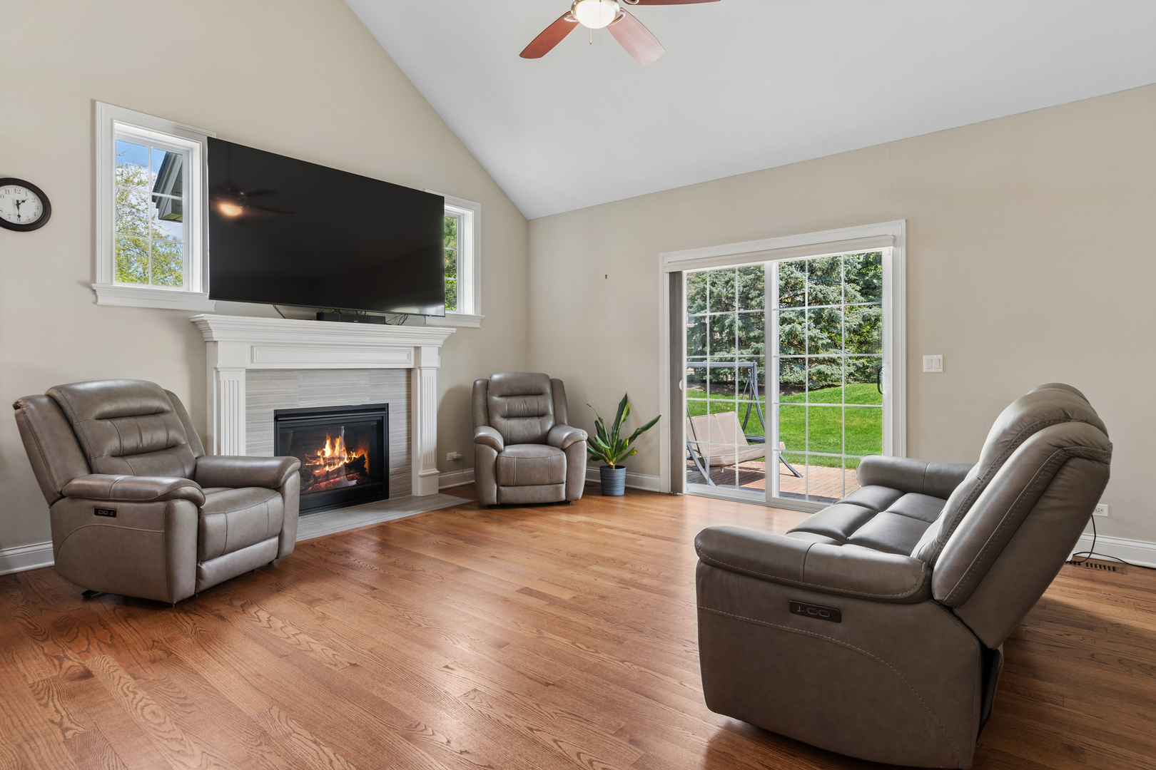 2757 Nicole Circle Aurora IL 60502