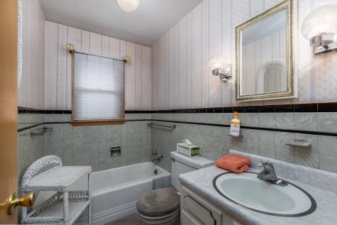 1015 South Park Street Streator IL 61364
