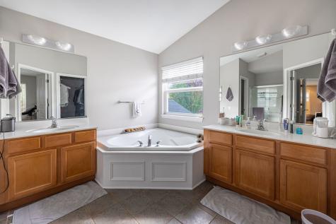 3960 Georgetown Circle Algonquin IL 60102