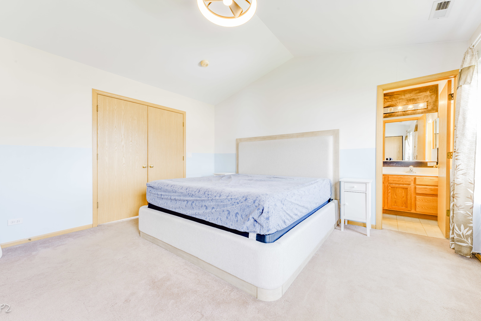 579 Rebecca Lane Bolingbrook IL 60440