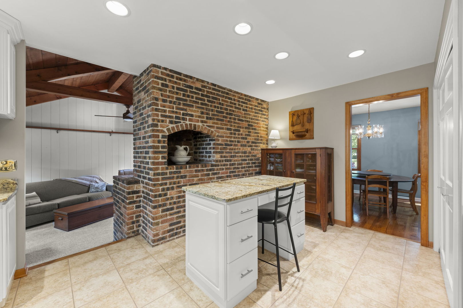 105 Thrush Lane Naperville IL 60540