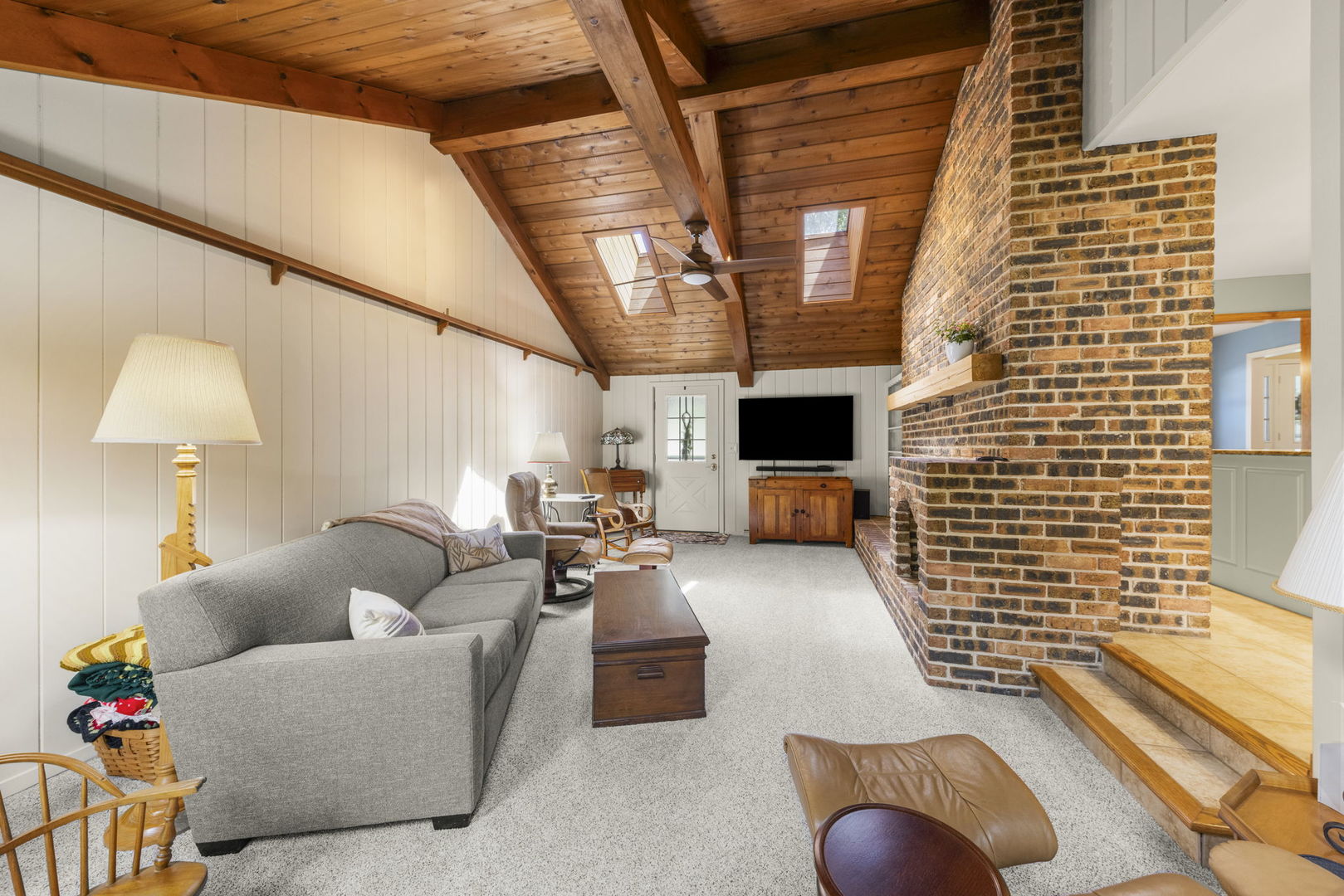 105 Thrush Lane Naperville IL 60540