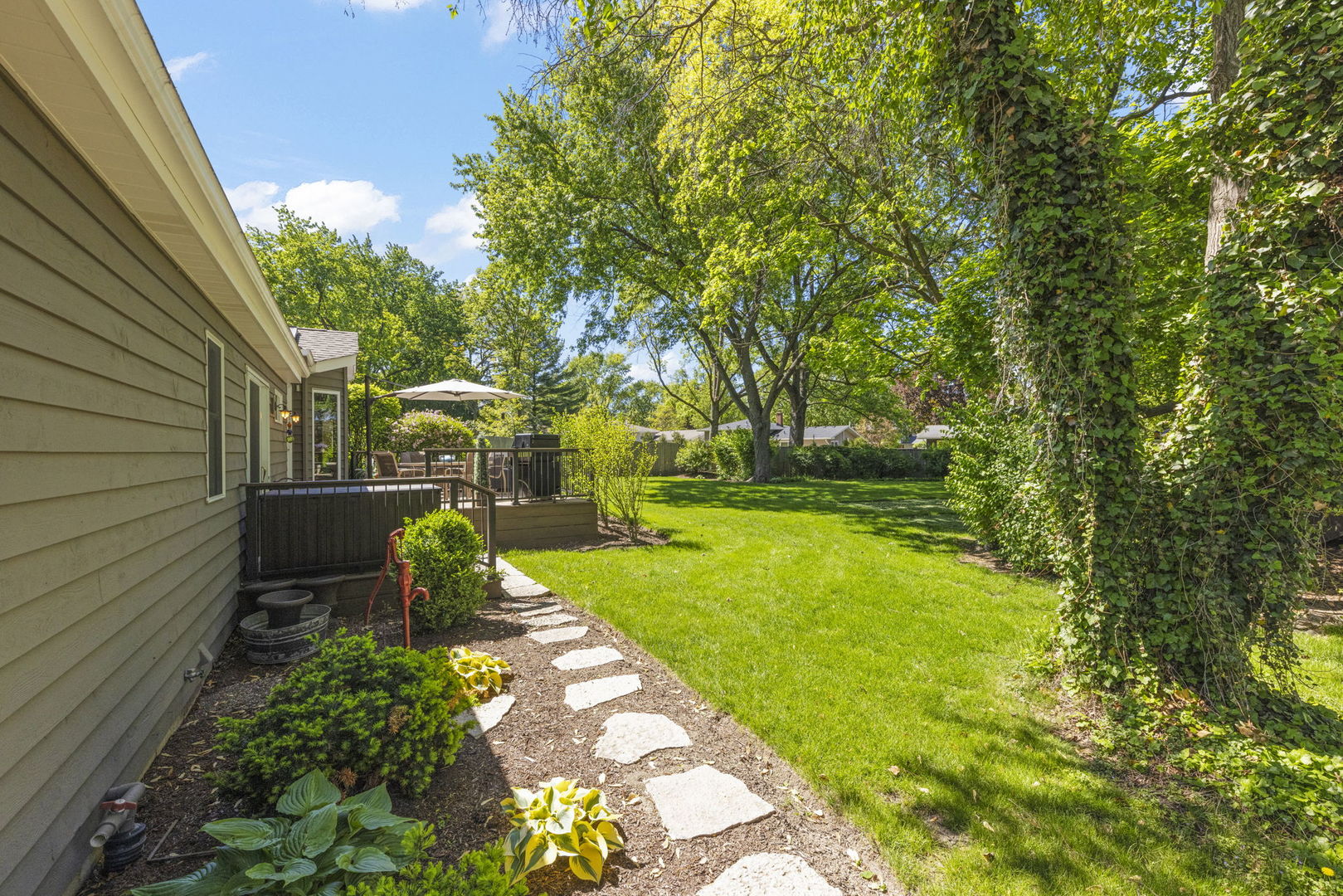 105 Thrush Lane Naperville IL 60540