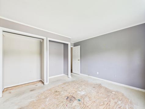 1136 Pine Court Batavia IL 60510