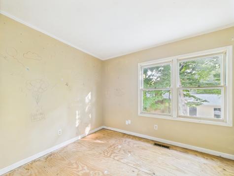 1136 Pine Court Batavia IL 60510