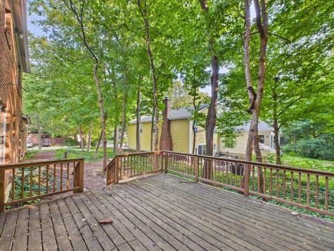 1136 Pine Court Batavia IL 60510