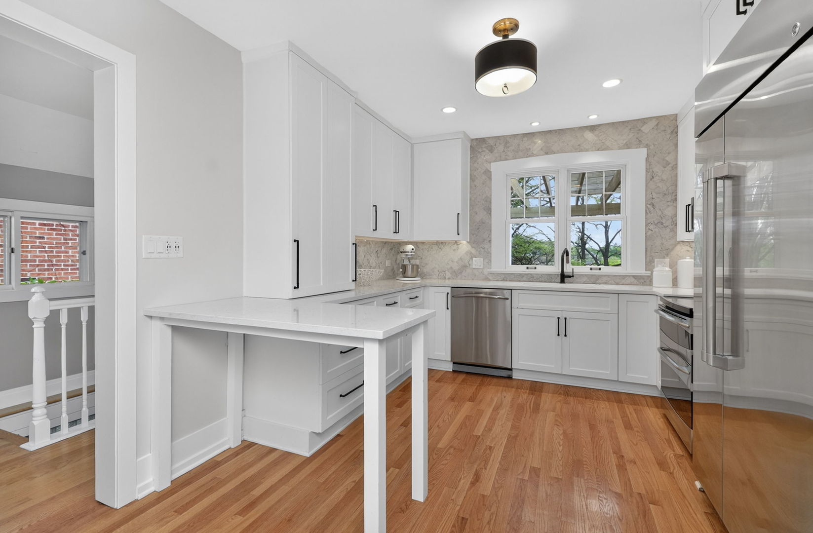 415 Anthony Street Glen Ellyn IL 60137