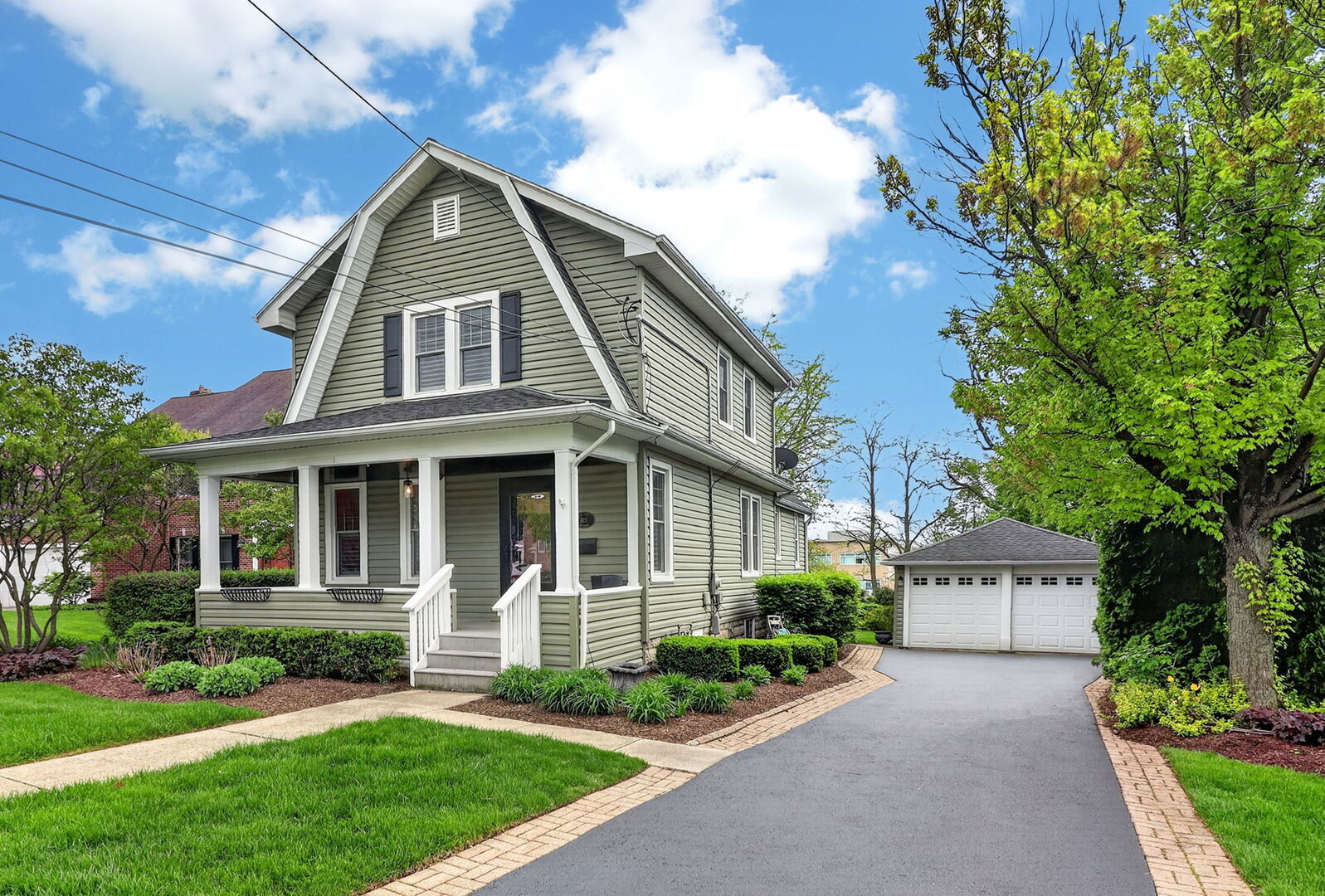 415 Anthony Street Glen Ellyn IL 60137