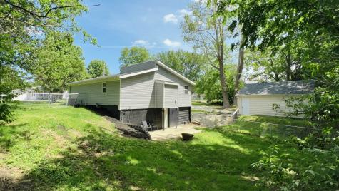 207 Hillman Street Washington IL 61571