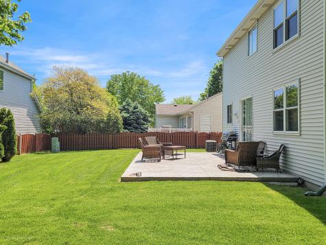 1195 Masters Parkway Aurora IL 60506