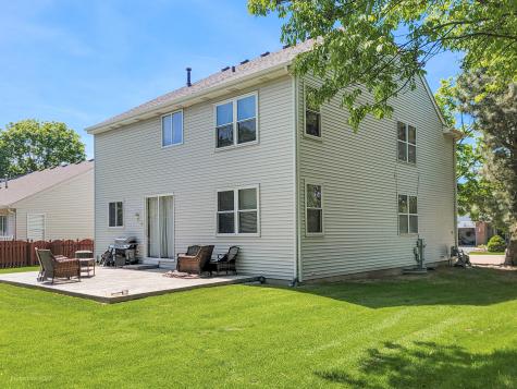 1195 Masters Parkway Aurora IL 60506