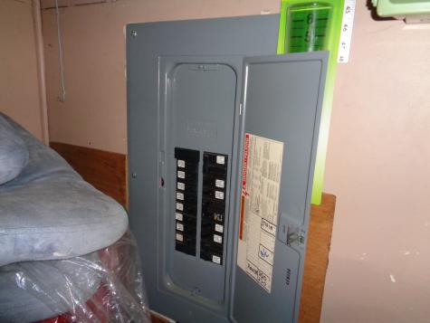 1815 East Grove Street Arlington Heights IL 60004