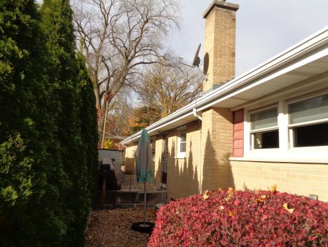 1815 East Grove Street Arlington Heights IL 60004