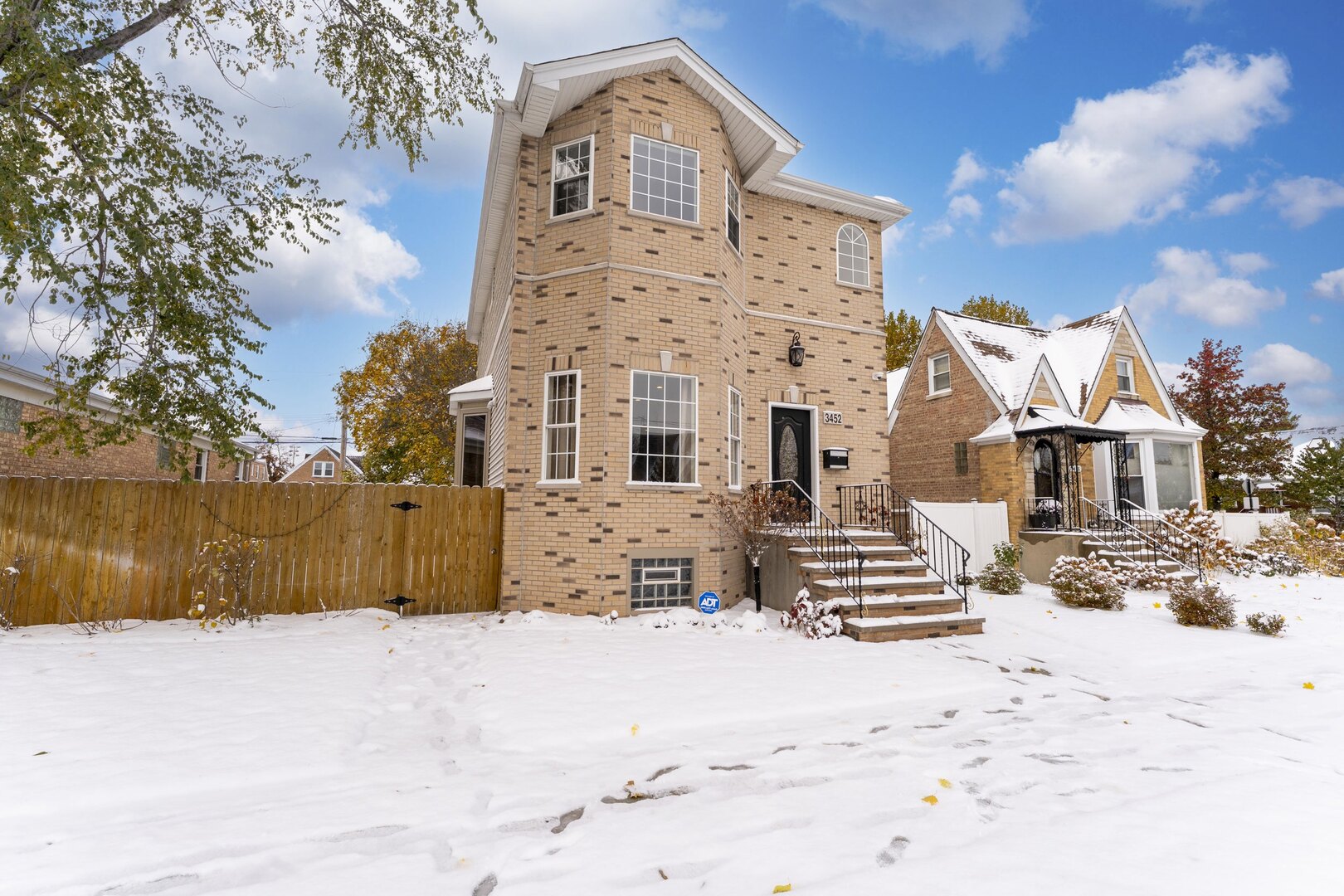 3452 North Newcastle Avenue Chicago IL 60634