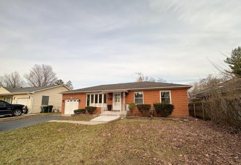 215 South Forest Avenue Palatine IL 60074