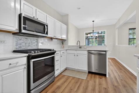 21533 Papoose Lake Court Crest Hill IL 60403