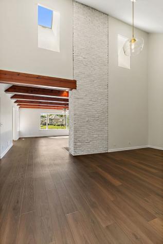 1548 Wood Creek Trail Bartlett IL 60103