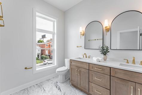2421 West Flournoy Street Chicago IL 60612