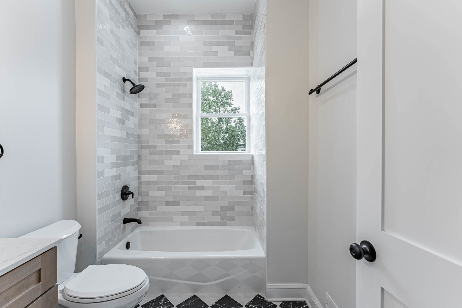 2421 West Flournoy Street Chicago IL 60612