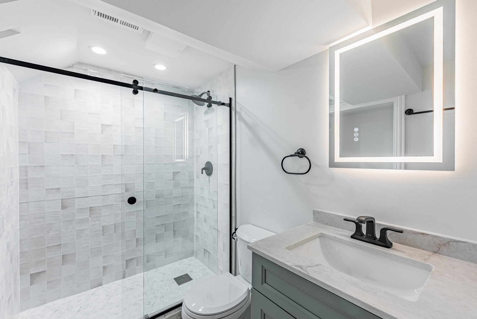 2421 West Flournoy Street Chicago IL 60612