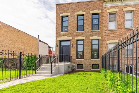 2421 West Flournoy Street Chicago IL 60612