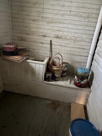 508 North Bluff Street Albany IL 61230