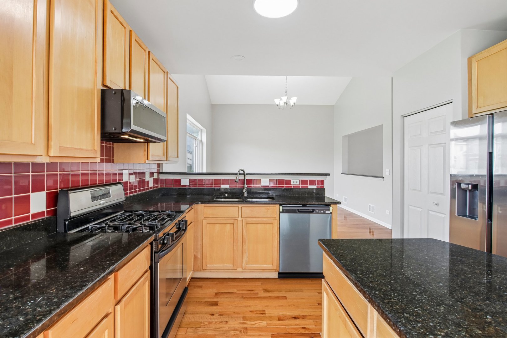 479 Foxborough Trail Bolingbrook IL 60440