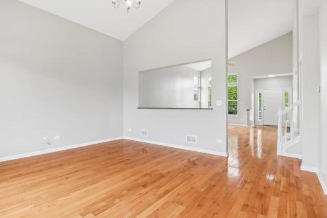 479 Foxborough Trail Bolingbrook IL 60440