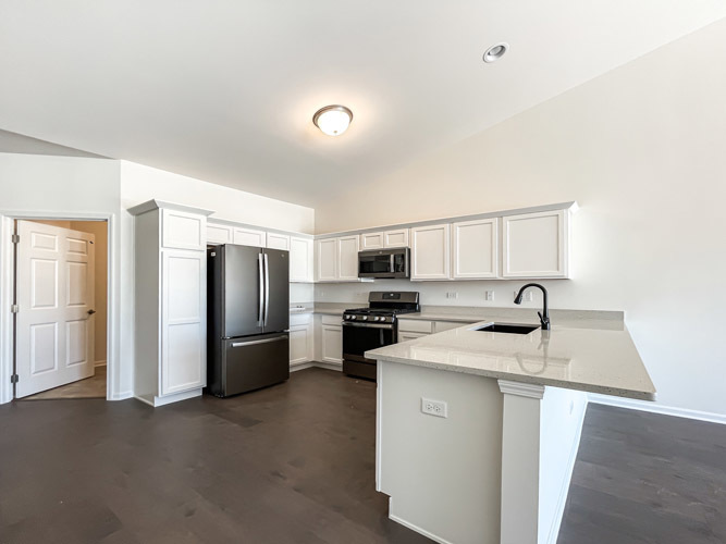 490 Ridge Lane Bolingbrook IL 60440