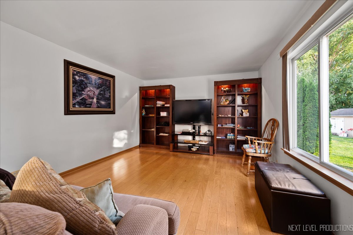 1296 Yellowpine Drive Aurora IL 60506