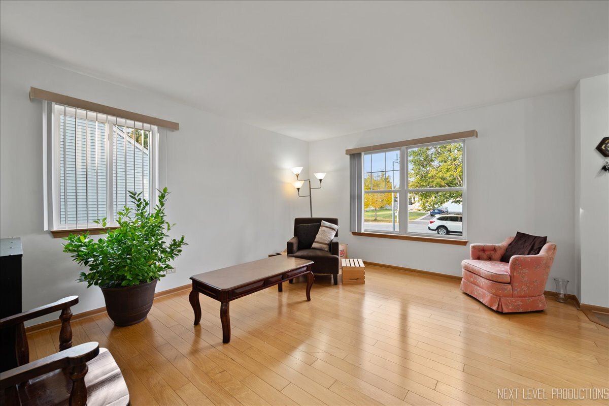 1296 Yellowpine Drive Aurora IL 60506